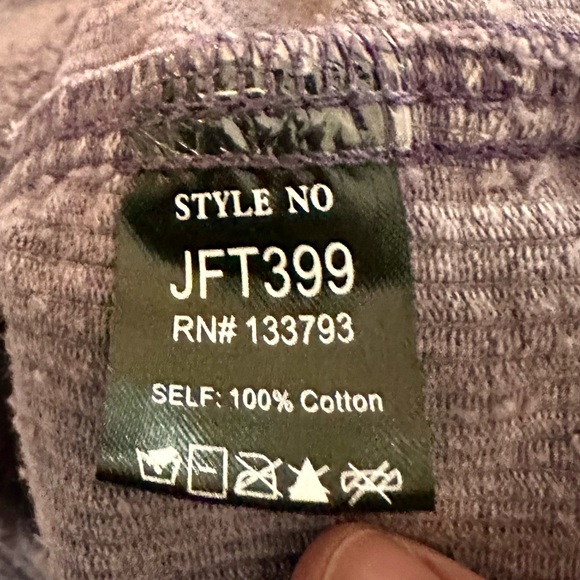 POL Women's Soft Corduroy Relaxed Fit Frayed Hem Jacket Purple Pink, size M - Picture 2 of 4